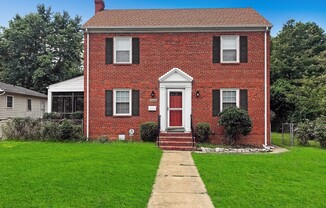 3 beds, 1.5 baths, $2,000