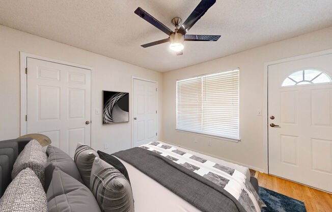 2 beds, 2 baths, 1,036 sqft, $1,660