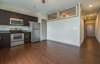 1 bed, 1 bath, 588 sqft, $1,150, Unit 101