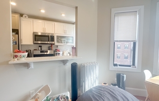 1 bed, 1 bath, 550 sqft, $2,800, Unit 12A