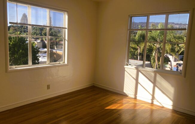 3105 High Street