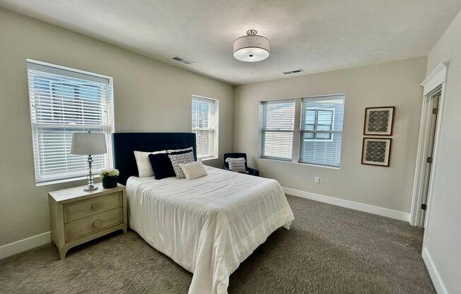 2 beds, 2 baths, 1,337 sqft, $1,895, Unit 20625 Spence Court Unit 201 Duplex w/Walk-In Pantry & Built-in Office Nook B1632 D3