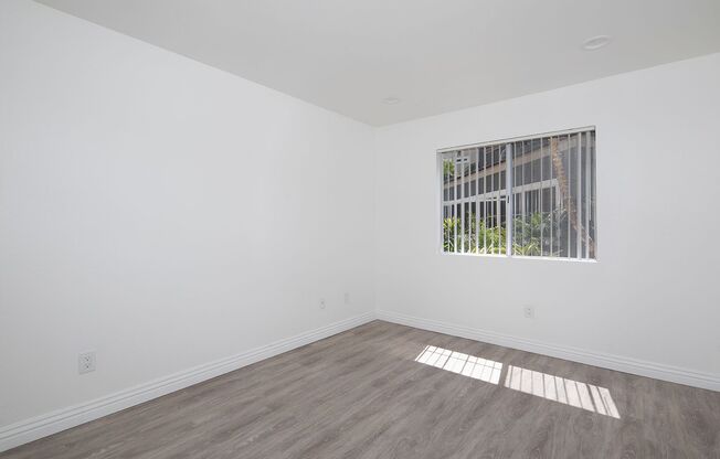 3 beds, 2 baths, 1,105 sqft, $3,495, Unit 110