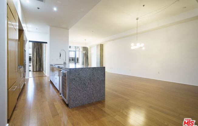 2 beds, 3 baths, 1,950 sqft, $6,500, Unit PH 3