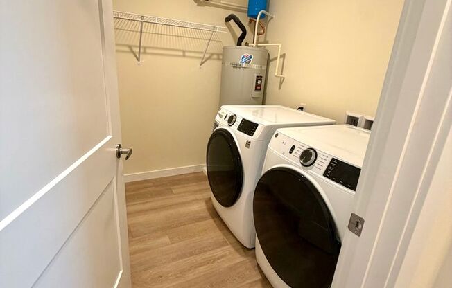 1 bed, 1 bath, 800 sqft, $1,600, Unit C306