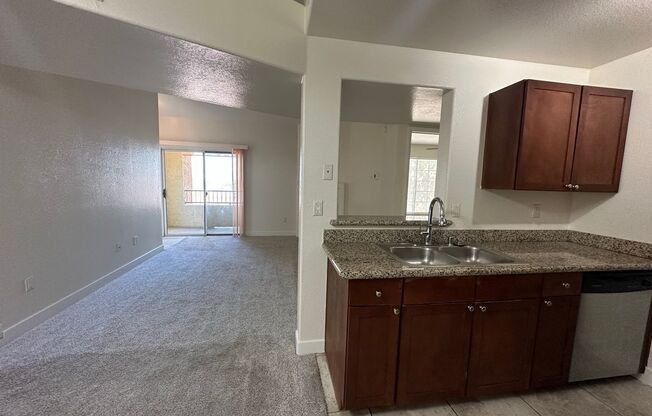 2 beds, 2 baths, $1,375, Unit # 1225