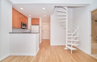 114 RDG ST