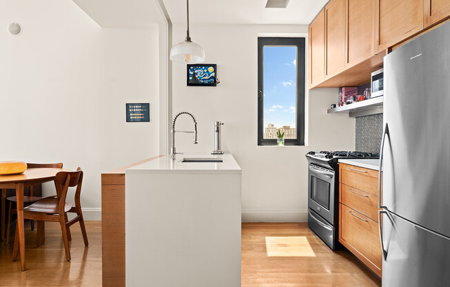1 bed, 1 bath, 613 sqft, $5,123, Unit 10C