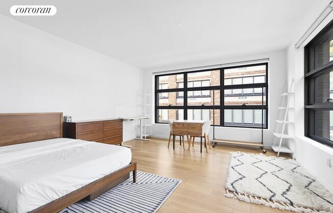 Studio, 1 bath, 579 sqft, $4,750, Unit 713