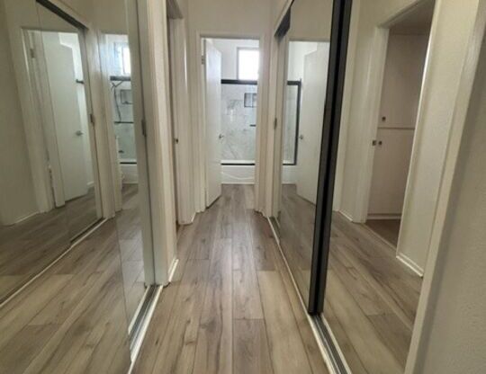 2 beds, 1 bath, 834 sqft, $3,600, Unit 534