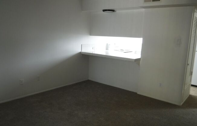 1 bed, 1 bath, $1,895, Unit 04