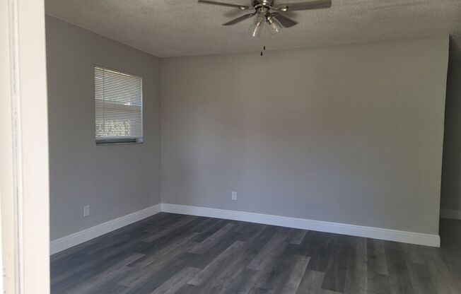 1 bed, 1 bath, 670 sqft, $1,700, Unit 4