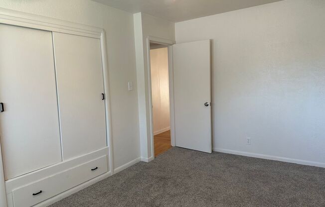 3 beds, 1 bath, $1,900