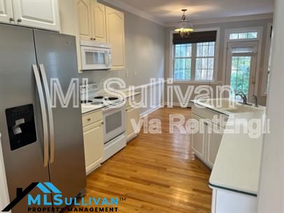 402 CULPEPPER CT