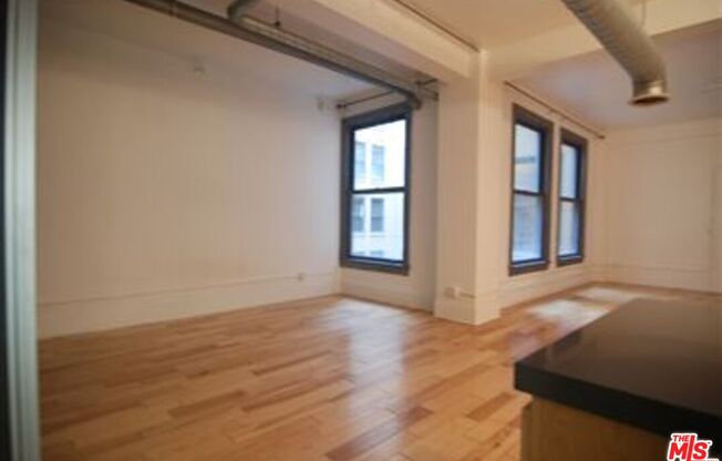 1 bed, 1 bath, 790 sqft, $2,000, Unit 404