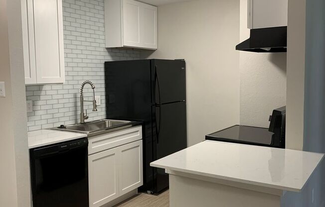 1 bed, 1 bath, 510 sqft, $1,150, Unit 55