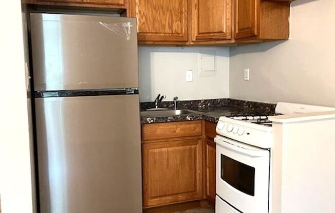 1 bed, 1 bath, 600 sqft, $1,470, Unit 2