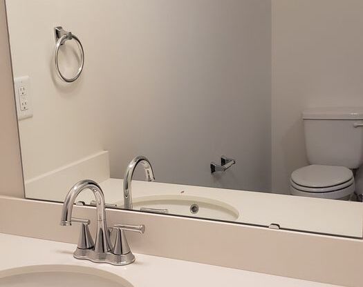 1 bed, 1 bath, 700 sqft, $1,400, Unit Unit 404