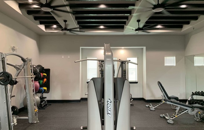 Fitness Center Luxury Apartments Lewisville, TX