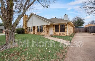 2703 LONDON CT