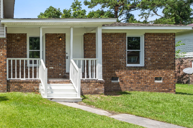 103 ROBERTA DR