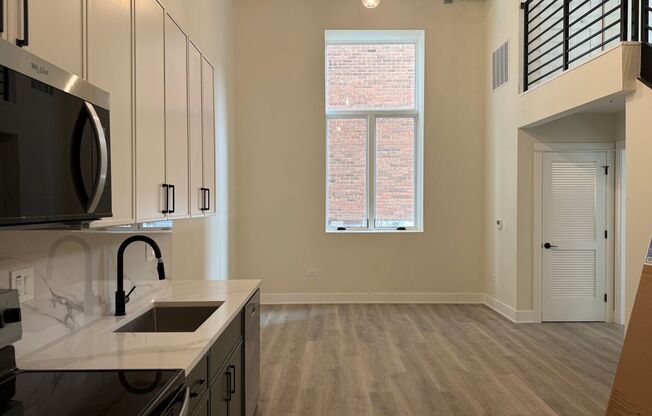 2 beds, 2 baths, 1,000 sqft, $3,595, Unit 110