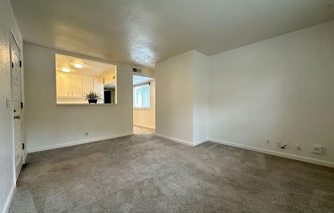 1 bed, 1 bath, $1,695, Unit 4