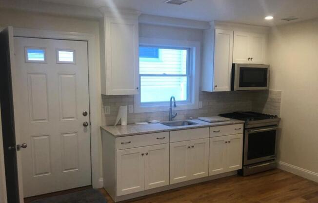 309 BRYSON AVE