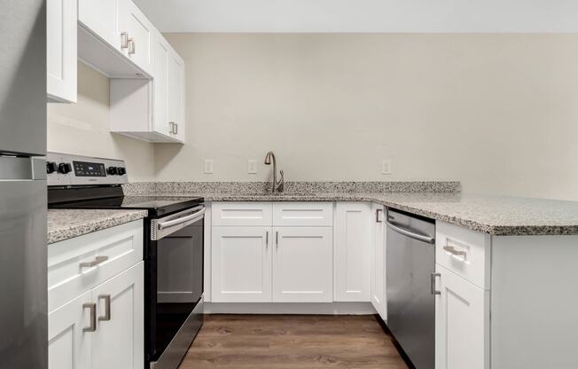 Addison Lane apartments in Gainesville, FL photo of Granite Countertops