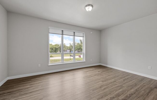 Studio, 1 bath, 500 sqft, $900, Unit 311