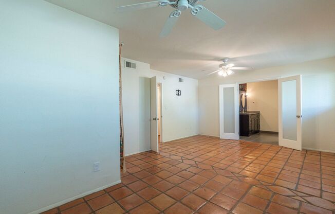 3 beds, 2 baths, $3,195