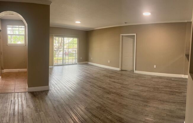 3 beds, 2 baths, 1,513 sqft, $2,366, Unit 10252-A2 NY