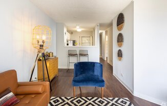 441 E OHIO
