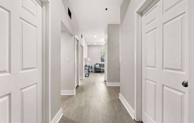 2 beds, 2 baths, 950 sqft, $2,600, Unit 127