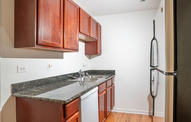 1 bed, 1 bath, 450 sqft, $1,625, Unit 4715-3 GDN