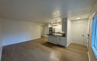 1 bed, 1 bath, 500 sqft, $995, Unit 5