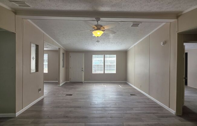 Nicely updated 3BR/2BA Mobile Home with large storage building