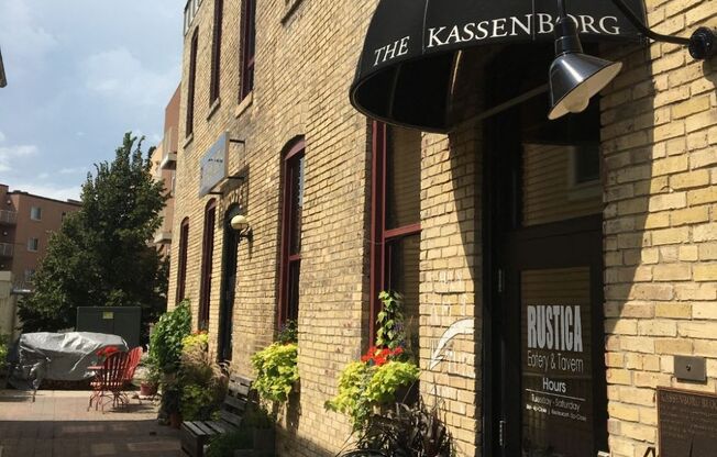 Exterior View at Kassenborg, Moorhead, 56560