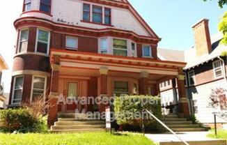 3113 W MCKINLEY BLVD