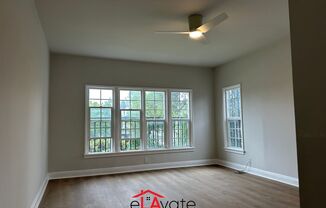 2 beds, 1 bath, $3,052