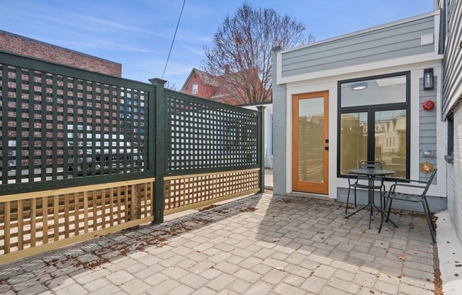 202 ELM ST