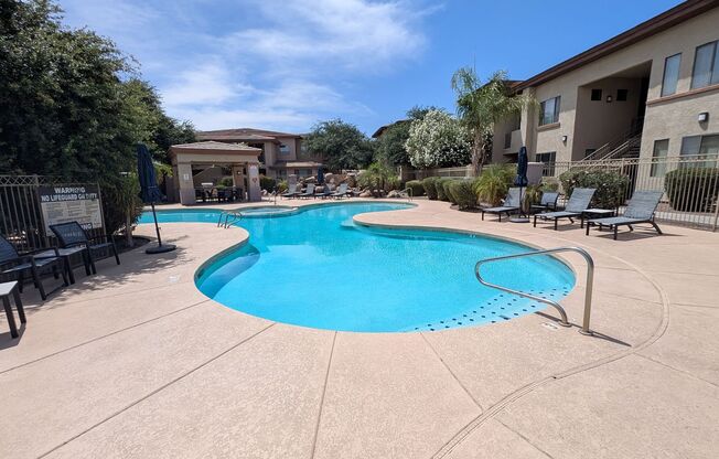 2 beds, 2 baths, $1,750, Unit Unit 2027
