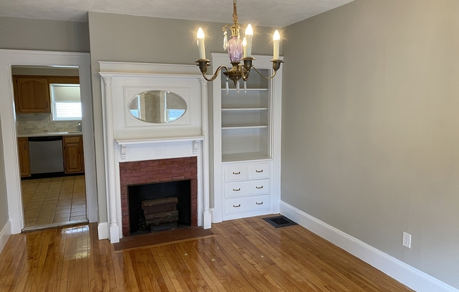 15 NOWELL RD