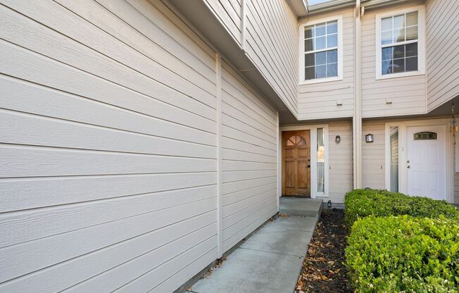 Charming 3-Bedroom Townhome in the Heart of Boise! - Pets Welcome!!