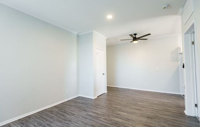 1 bed, 1 bath, 550 sqft, $1,948, Unit 303