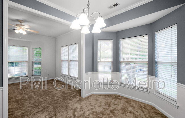 9707 MALLARD GLN DR