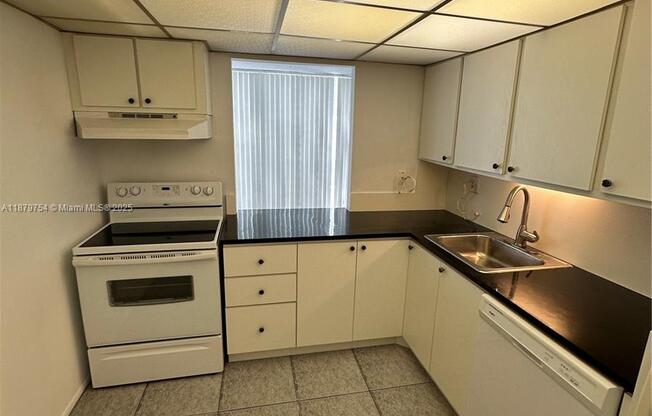 2101 Atlantic Shores Blvd