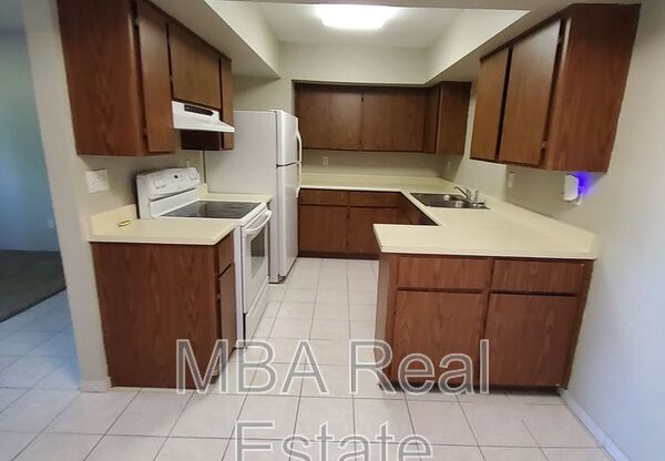 4444 E PARADISE VILLAGE Parkway