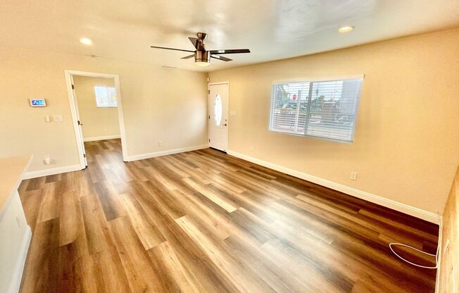 Great 3B/2BA Home in Imperial Beach!