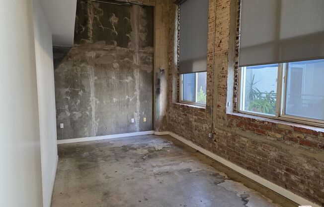 1 bed, 1.5 baths, 1,060 sqft, $2,850, Unit 313